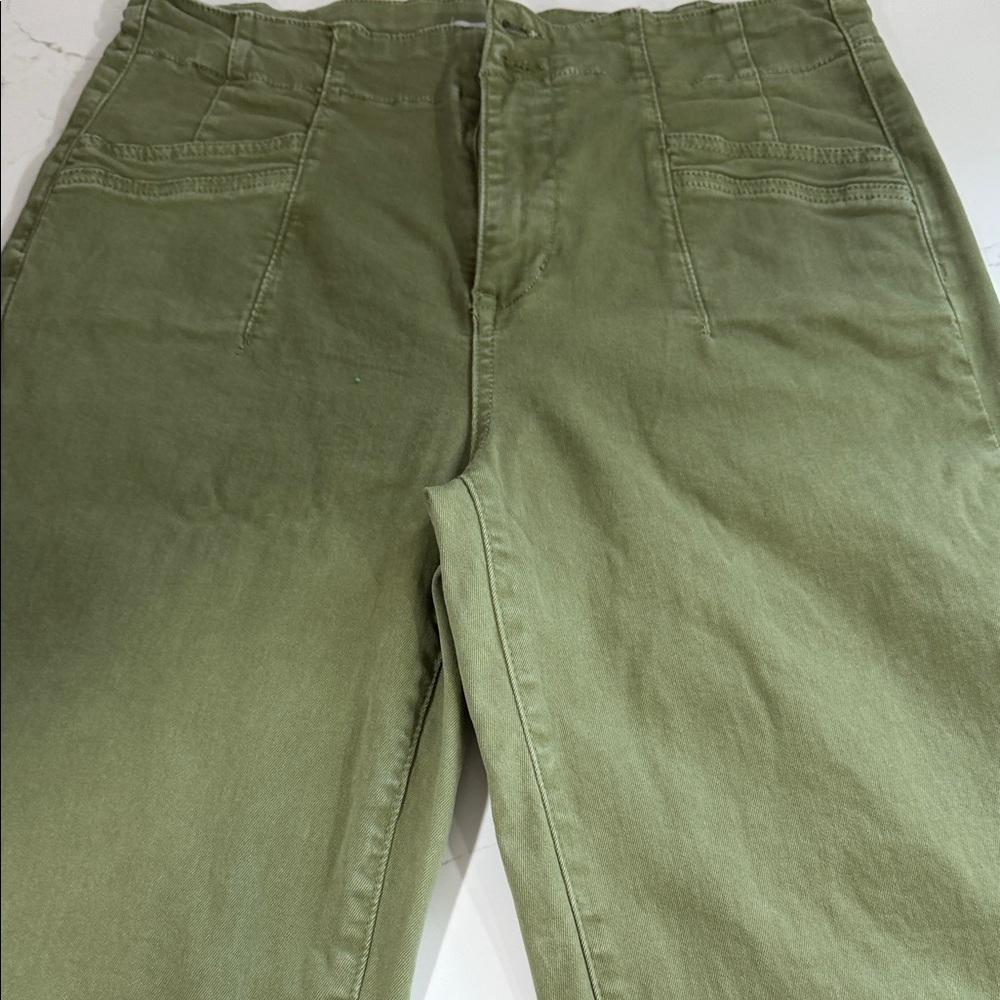 High-Rise Olive Green Women’s Jeans